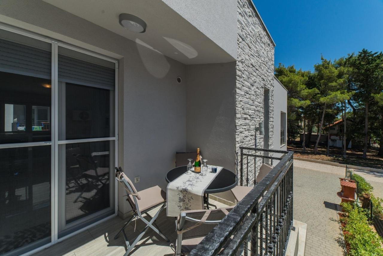 ויר Apartments Djian מראה חיצוני תמונה